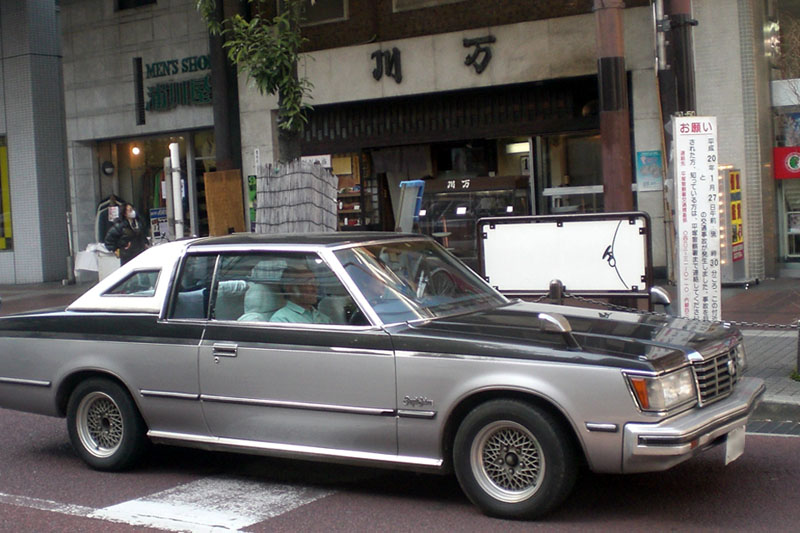 Toyota Crown 2Door Hardtop Royal Saloon S110 series 