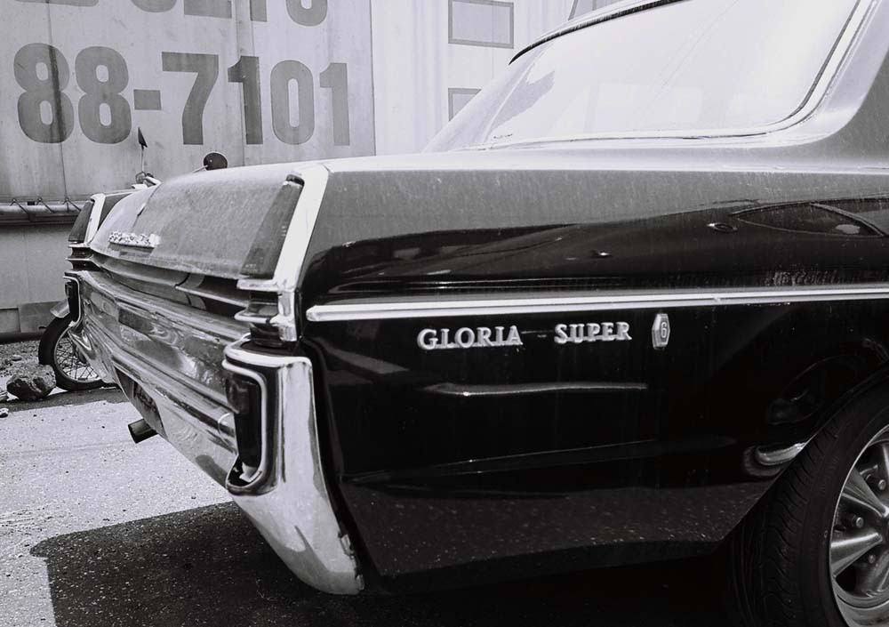 Gloria including a Super 6 and some wagons 