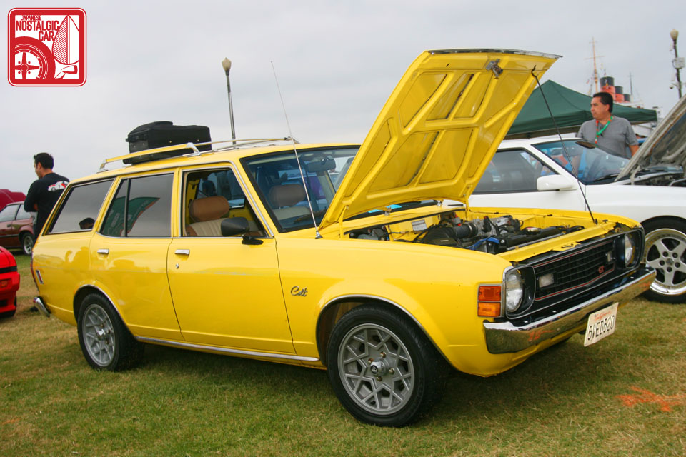 JCCS2011-715dan_MitsubishiColt_wagon.jpg