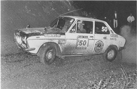 Subaru-FF-1-1974-alpine-Rally-team-Mizushima.jpg
