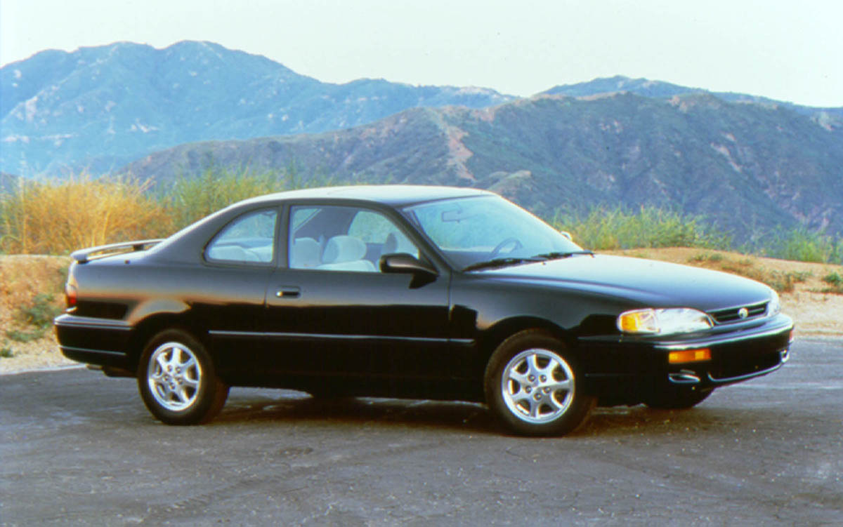 NEWS The Toyota Camry — 30 years old, 10 million cars sold Japanese