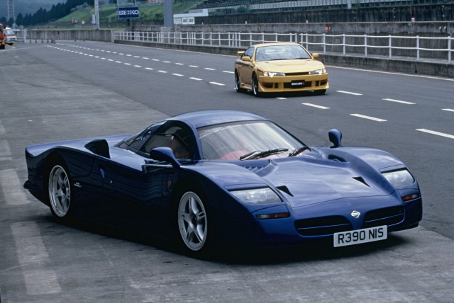 Nissan r390 gt1 road car #9