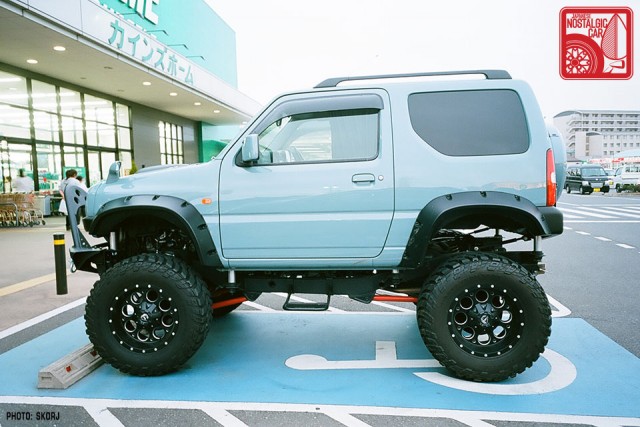 Jimny flares online