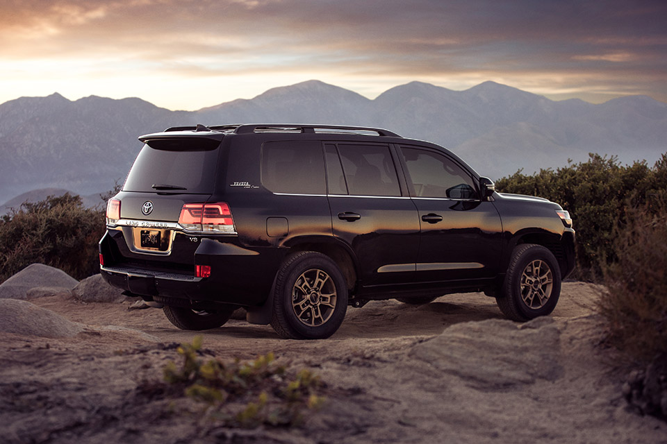 News Toyota Introduces Heritage Edition Land Cruiser