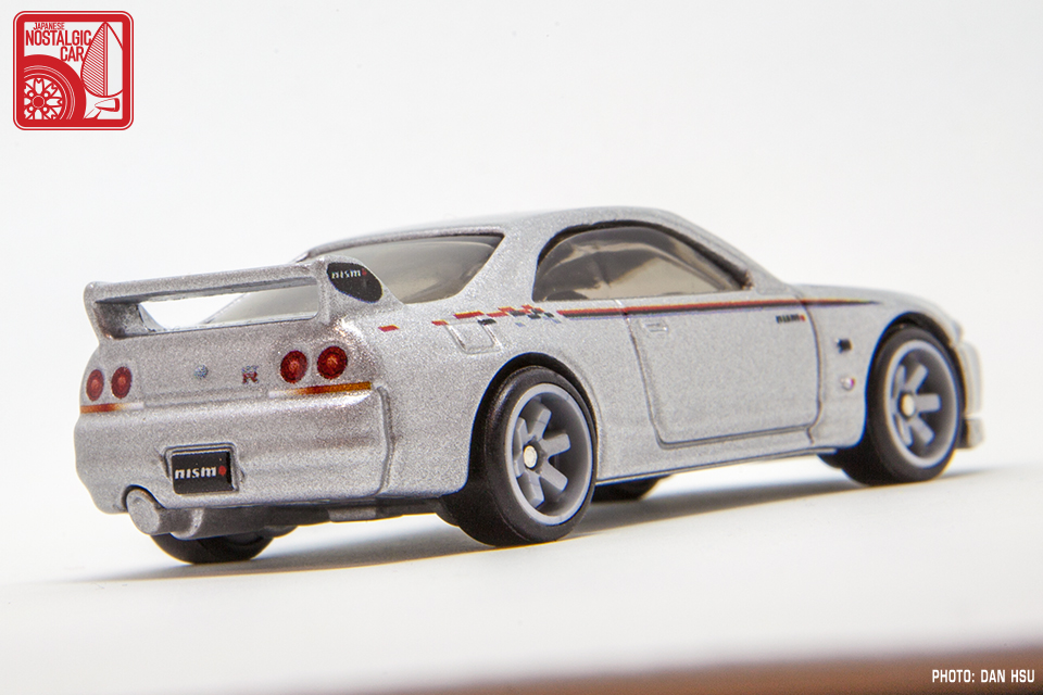 hot wheels gtr r33