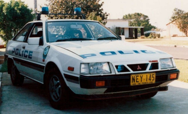 mitsubishi cordia turbo police pursuit car 02