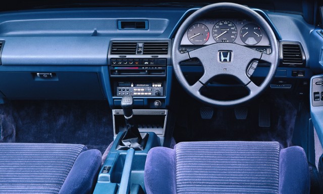 1985 Honda Accord Aerodeck dash