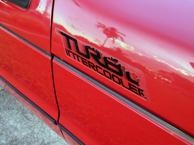 1986 Isuzu Impulse Turbo red09
