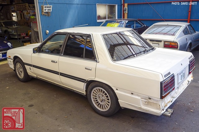 2729_Nissan Skyline R30 sedan