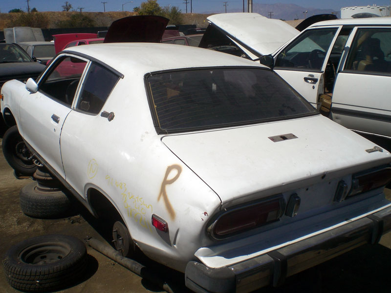 nissan_sunny_b210_coupe_datsun_0002.jpg