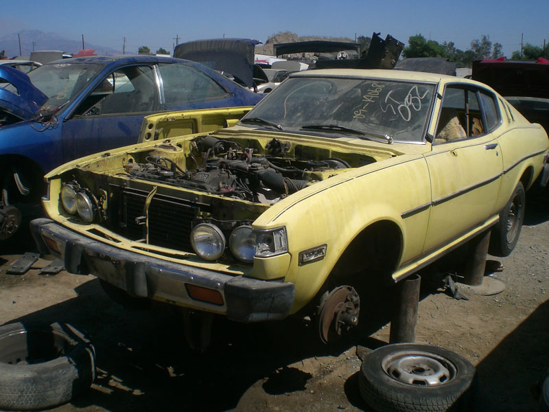 toyota_celica_a29_liftback_0001.jpg