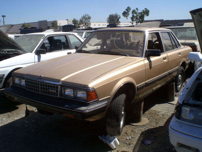 toyota_cressida_x63_sedan_0001.jpg