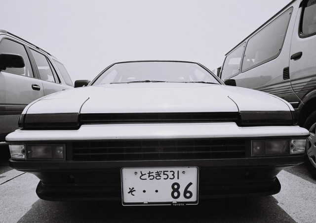 Tokyo Nostalgic Car Show 2010 - 53 Toyota Sprinter Trueno AE86