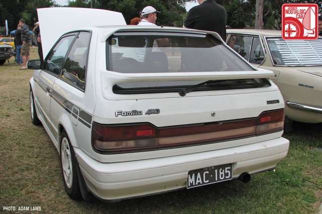 0795_Mazda-Familia-323