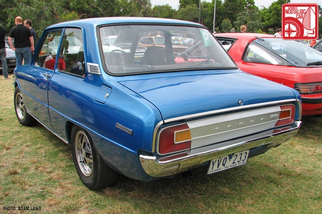 1019_Mazda-Familia-1300