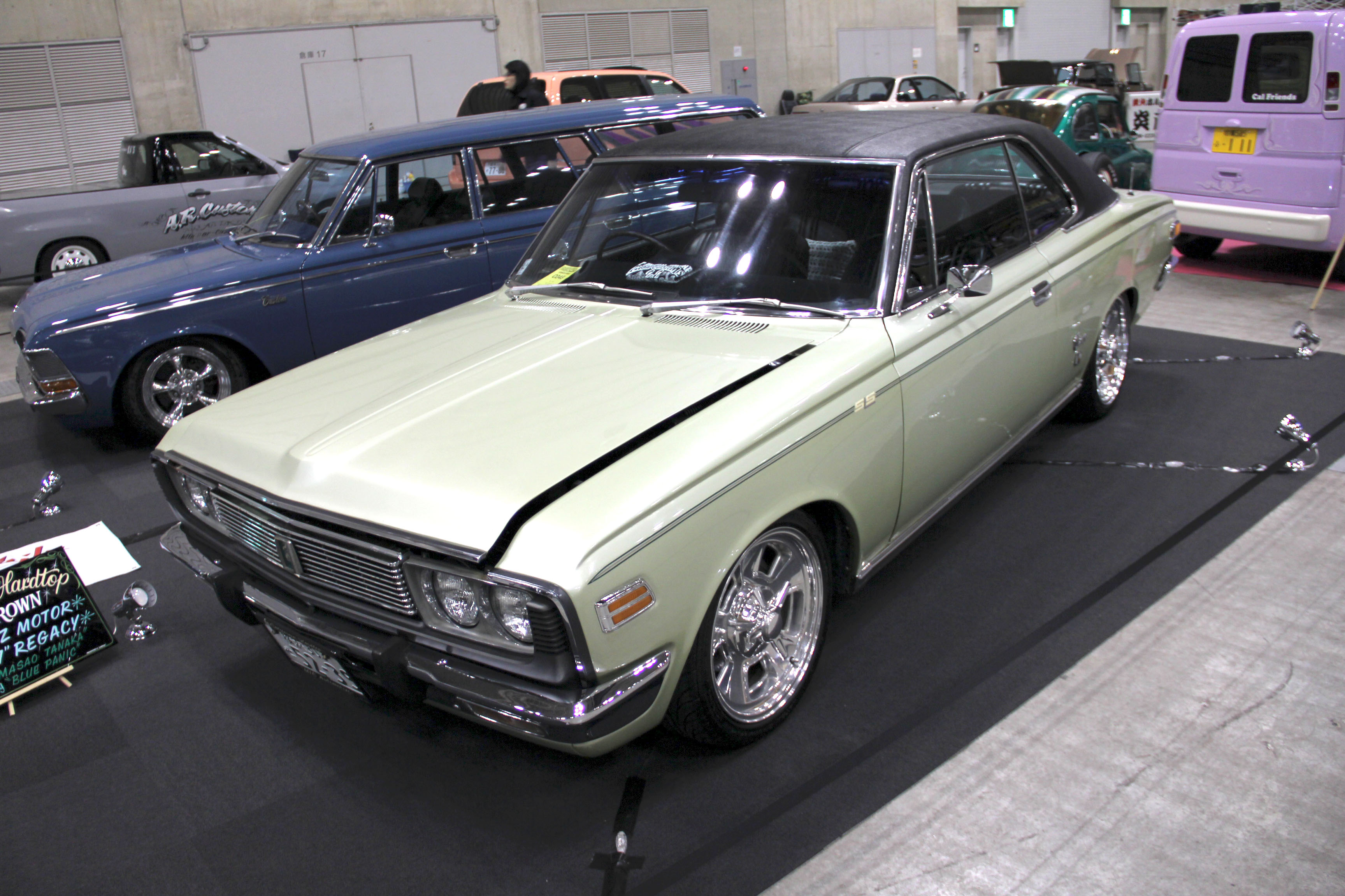 3306_Toyota-Crown-MS51-hardtop