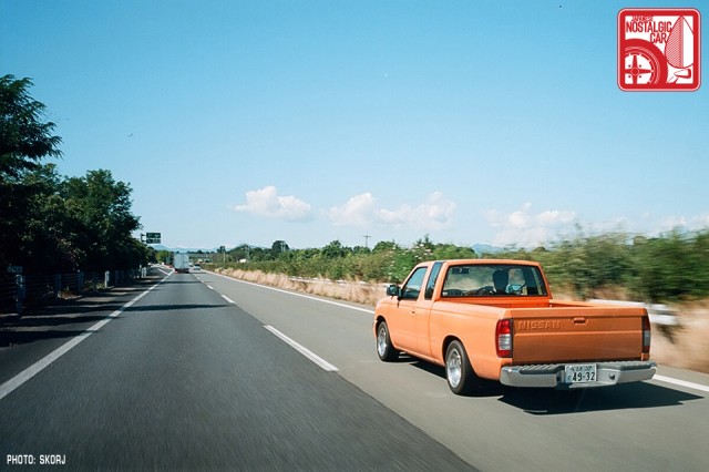 Usui_Touge01-Nissan_Pickup