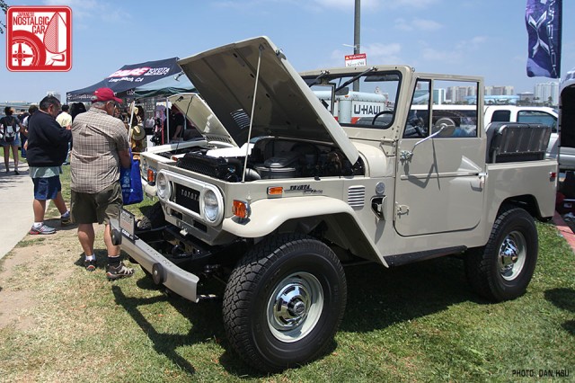 255bh5558_Toyota Land Cruiser FJ40