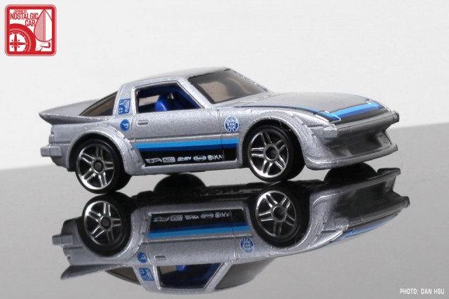 07hot_wheels_rx7_treasure_hunt