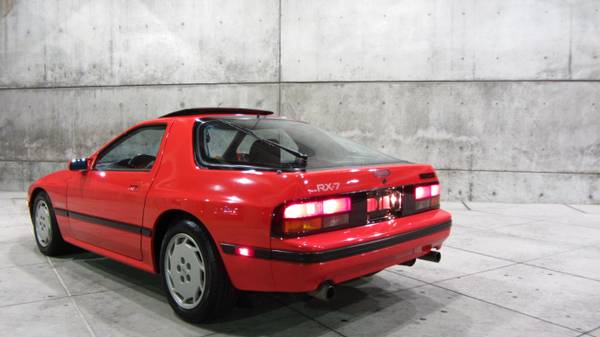 1987 Mazda RX-7 Turbo II 06