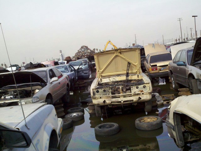 Junkyard Corona AE86