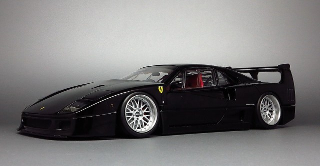 1:18 Ferrari F40 LM