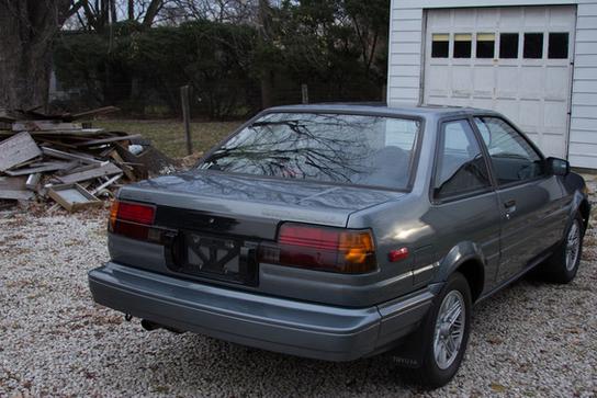 03_1987 Toyota Corolla GT-S AE86