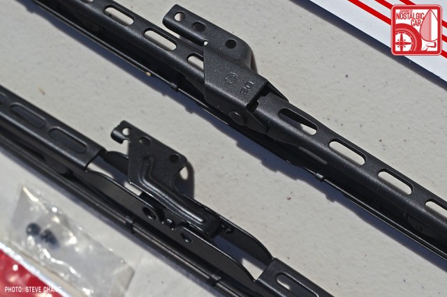 36_Toyota OEM NOS wipers blades