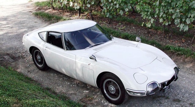 1968 Toyota 2000GT 01