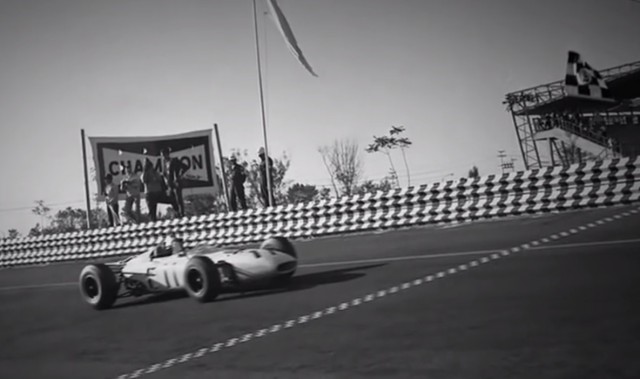Honda RA272 Mexican Grand Prix finish line