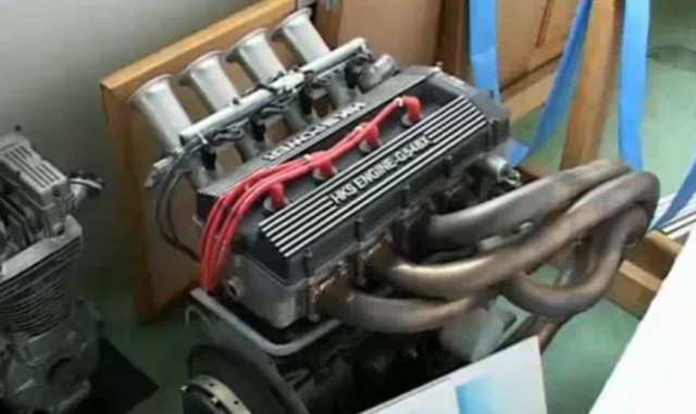 THE ENGINE: HKS Mitsubishi Astron II twin-cam | Japanese THE ENGINE: HKS Mitsubishi Astron II twin-cam | Japanese