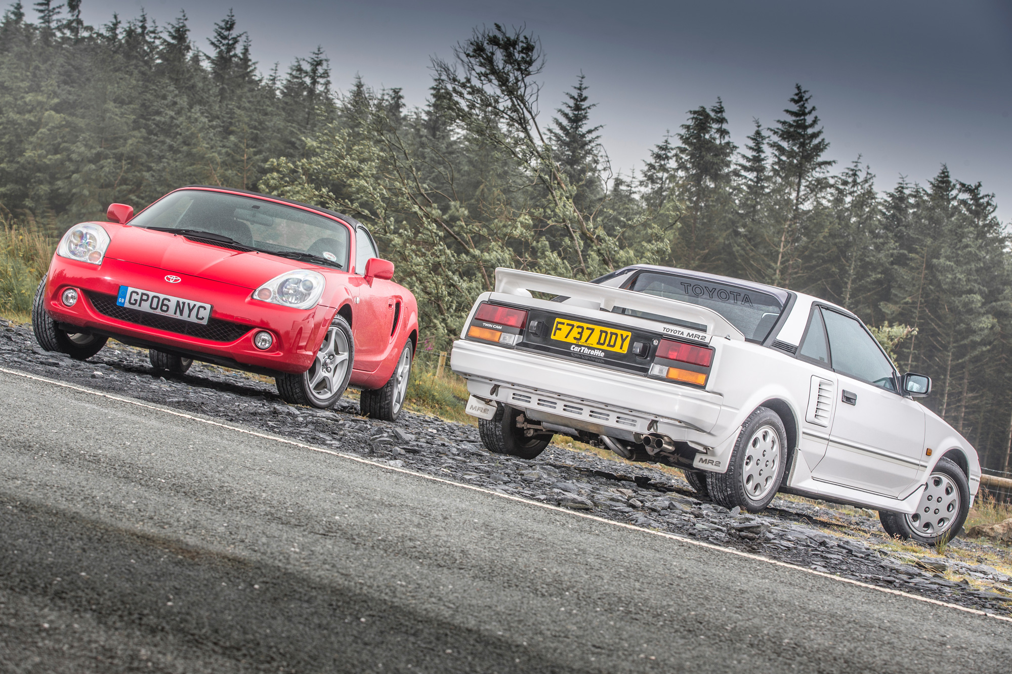 Bubble Era Toyota classics meet their successors Japanese Nostalgic Car