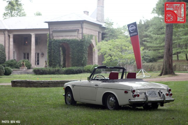 25_Nissan Datsun Fairlady Roadster