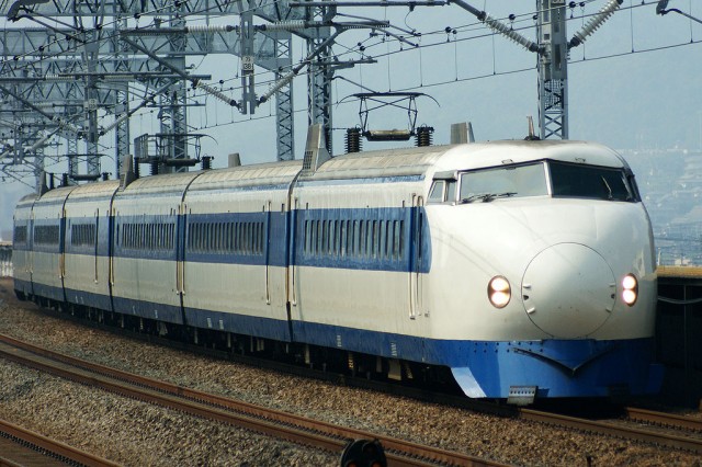 洋書〉Shinkansen:From Bullet Train to Symbol of Modern Japan