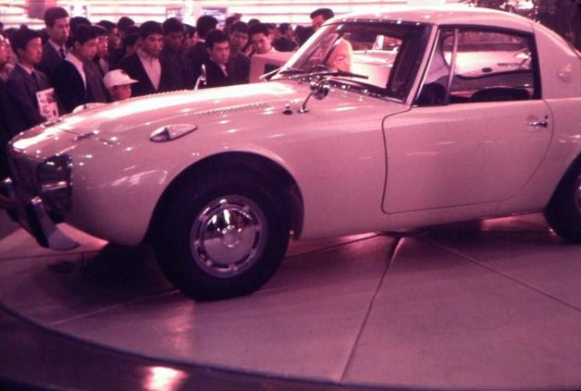 Toyota Sports 800