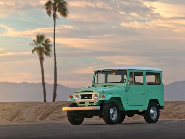 1966 Toyota Land Cruiser FJ40 spring green