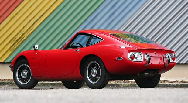 1967 Toyota 2000GT Gooding Scottsdale 2015