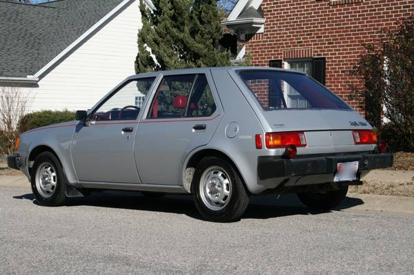1983 Dodge Colt Twin-Stick Mitsubishi Mirage 02