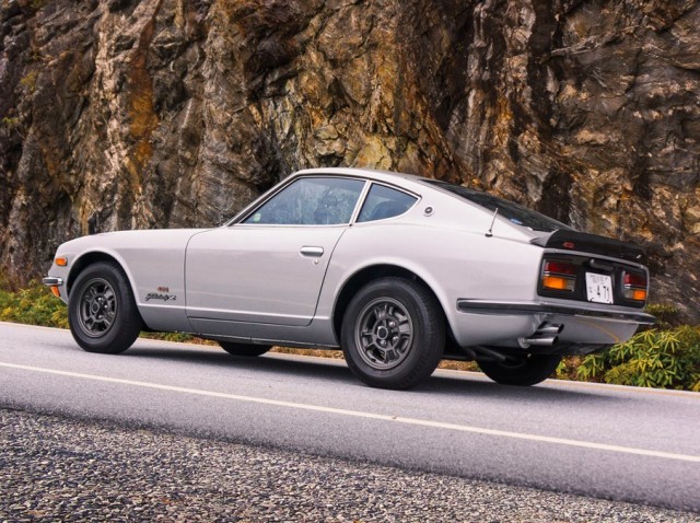 When a single letter adds half a million dollars: Nissan Fairlady Z432R  heads to auction