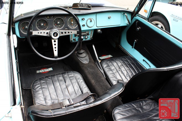 003p28_Nissan Datsun Fairlady 1500 Roadster