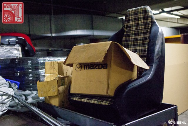 07_Mazda Basement RX7 Daytona plaid seat_MakeModel