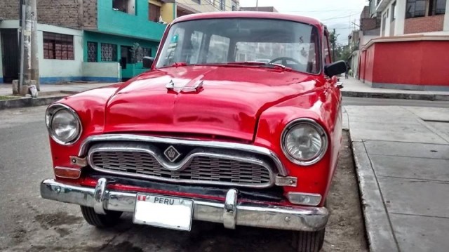 Toyopet Crown Wagon S30 1