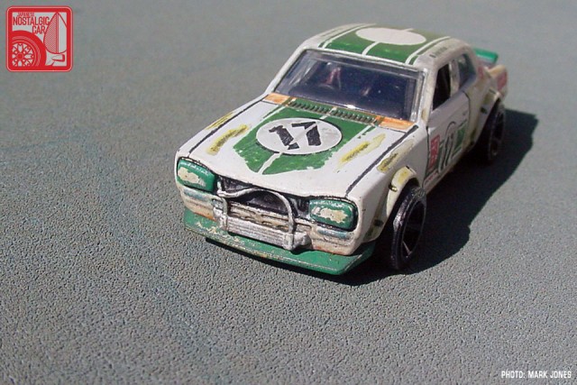 Hot Wheels JNC Nissan Skyline 2000GT-X Hakosuka patina 01