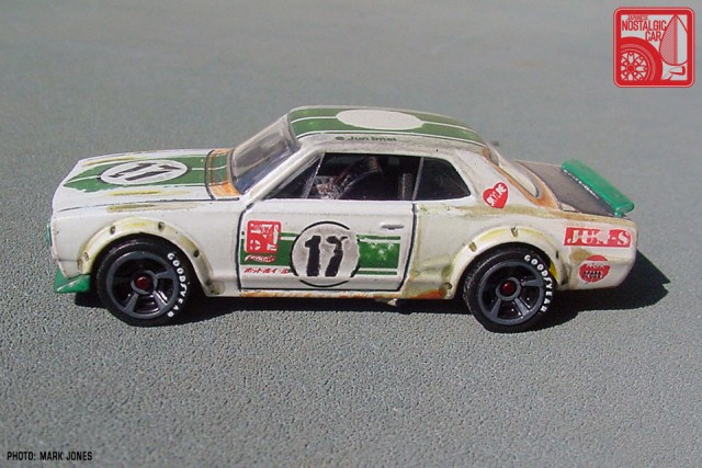 Hot Wheels JNC Nissan Skyline 2000GT-X Hakosuka patina 06