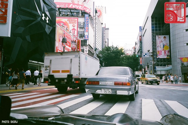 GR1-878s_Toyota Century V12