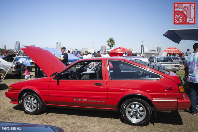 271-1525_Toyota CorollaAE86hatch