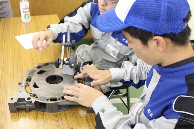 Mazda Cosmo Sport high school restoration 04