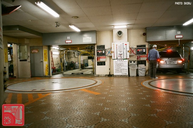 Parking in Japan 03 Stacking Lot turntables