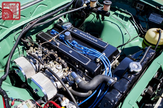 192-1402_Toyota HiluxN20