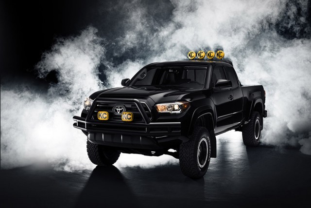 BTTF_Toyota_Tacoma_01_3B45BB2CAD023A24F91B24728E558AD92077F118